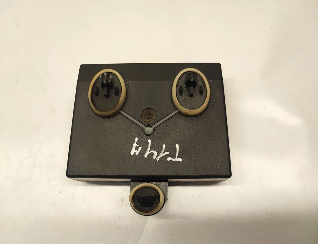 VOLKSWAGEN Golf R 7 generation (2013-2019) Priekšējo kreiso durvju vadības bloks 5Q0959592E,5Q0959592B 30449030