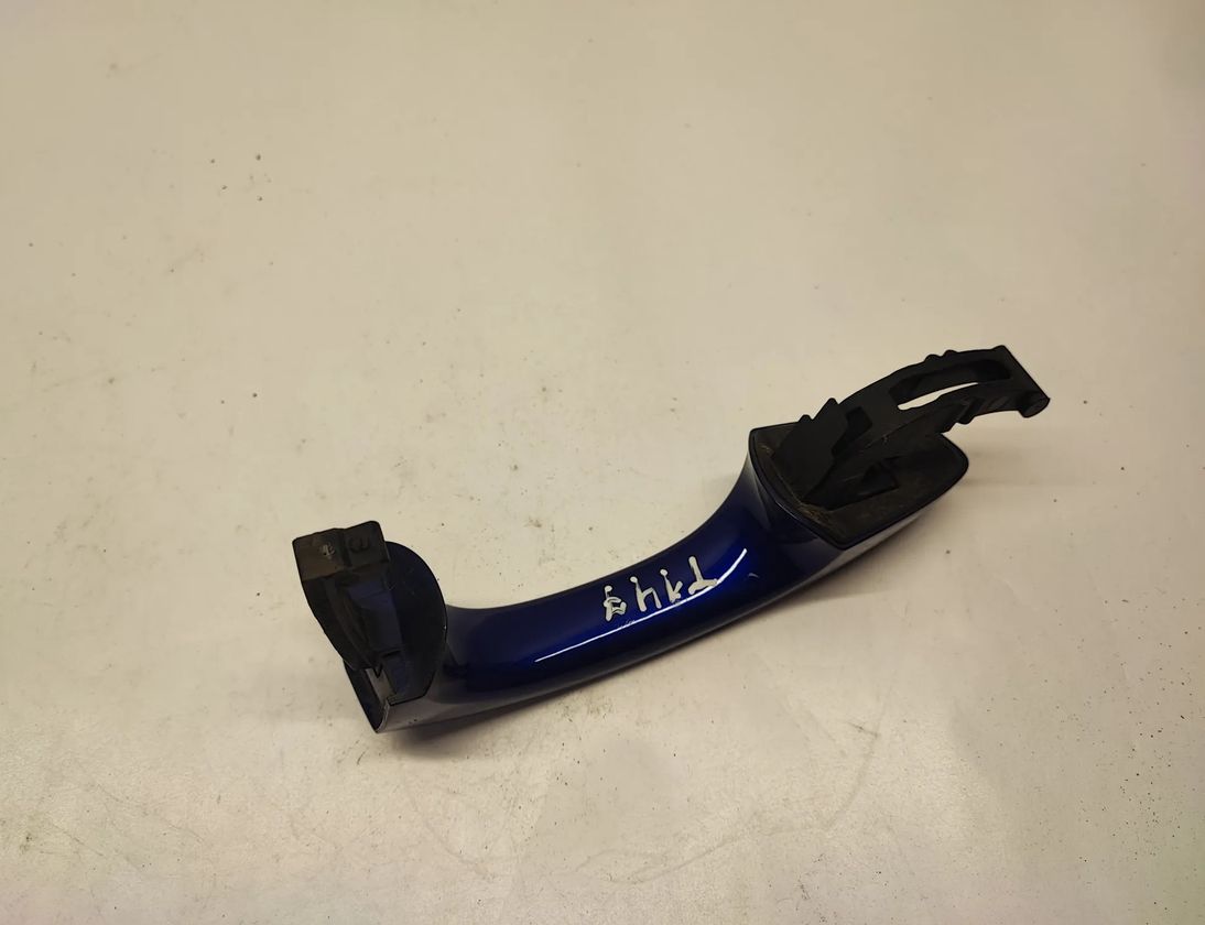 VOLKSWAGEN Golf R 7 generation (2013-2019) Наружная ручка задней левой двери 5G0837205N 30449055