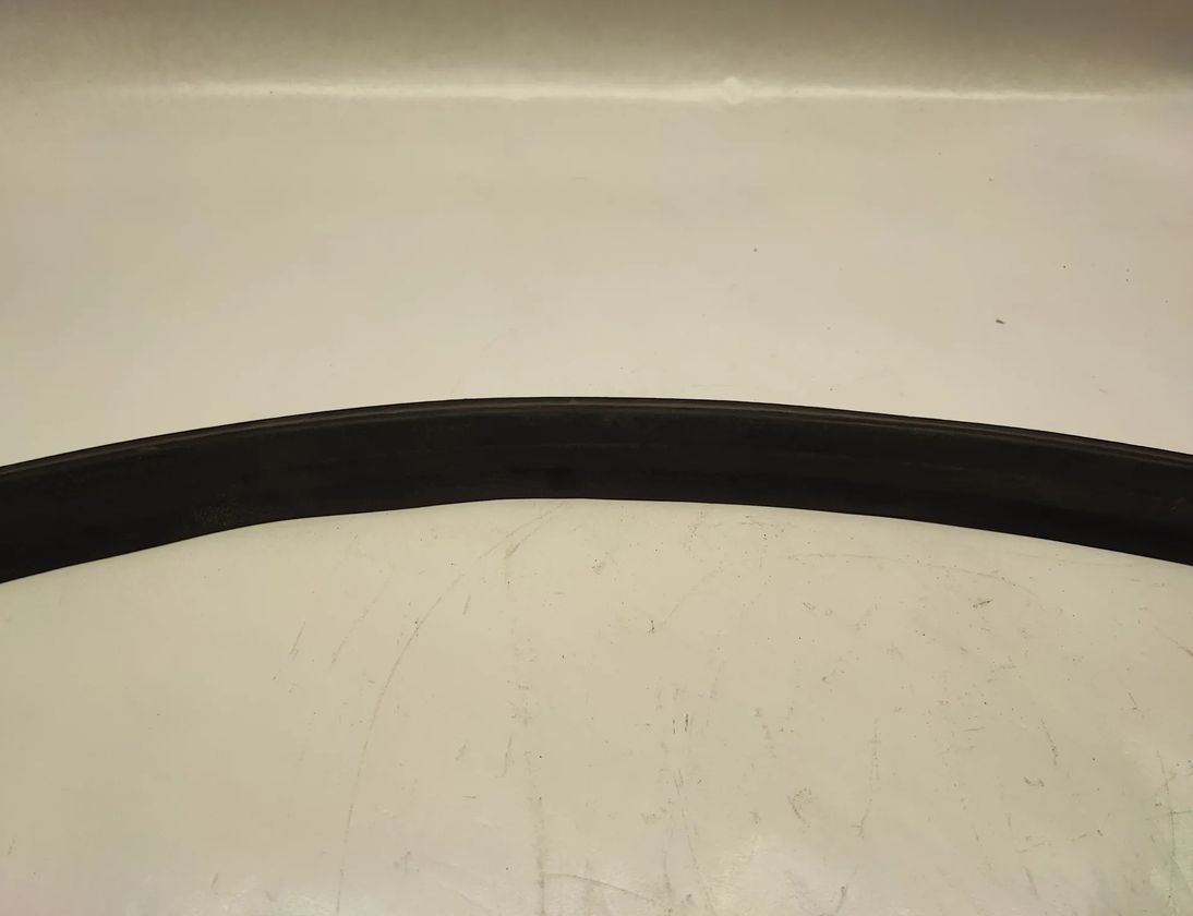 FORD USA Mustang 6 generation (2014-2024) Резиновая крышка двигателя JR3B-16A570,JR3B16A570 30719639