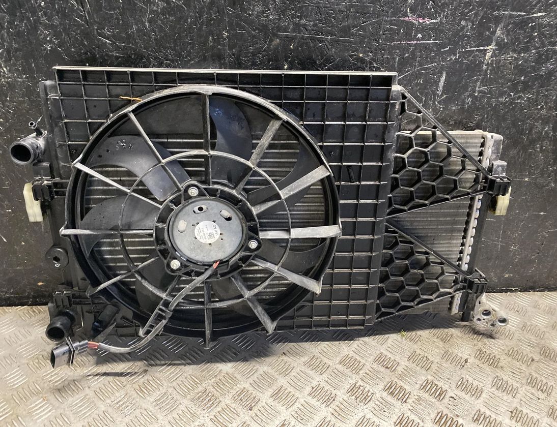 SKODA Fabia 3 generation (2014-2021) Difuzora ventilators 6R0820411T,6R0121253,6R0959455E 23488227