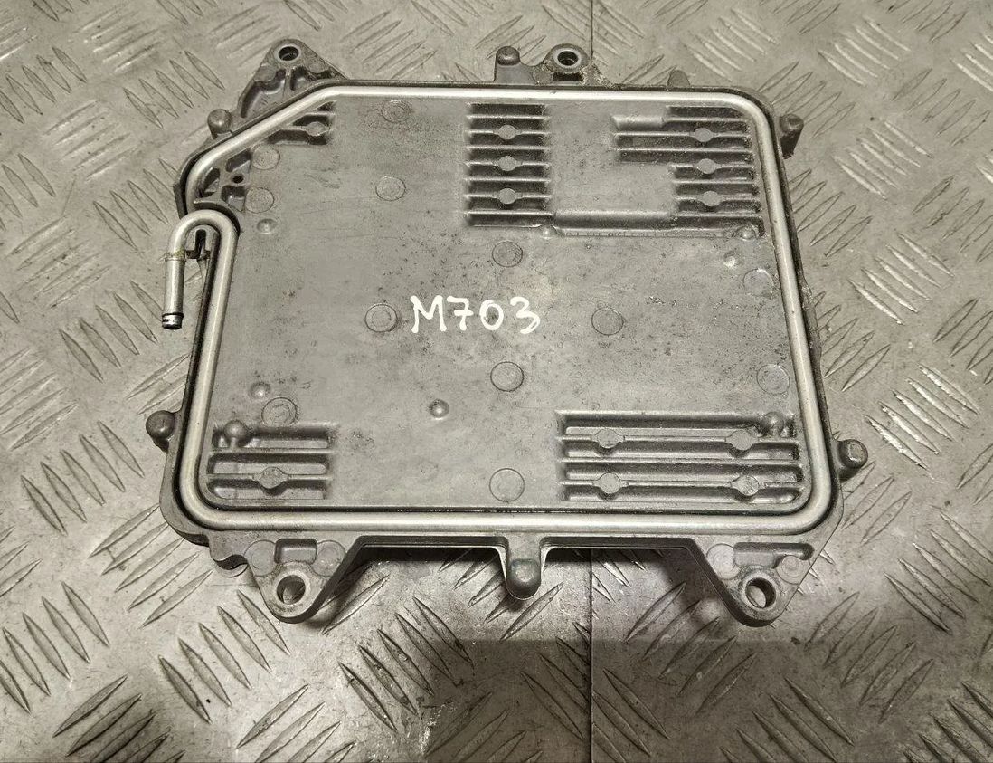 BMW 6 Series F06/F12/F13 (2010-2018) Motora vadības bloks 8617520,0261S09662 24309736