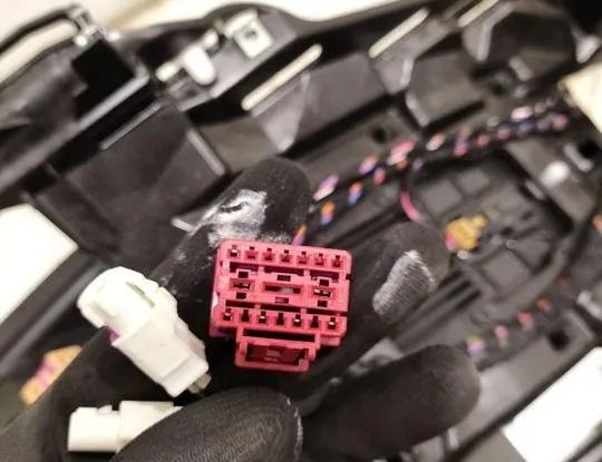 PORSCHE Taycan 1 generation (2019-2023) Подлокотник 9J1858987,9J1858988,9J1863239K 28971058