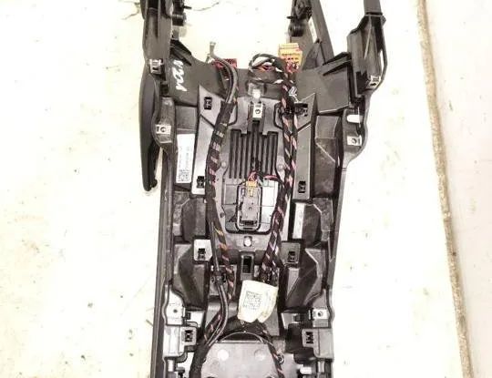 PORSCHE Taycan 1 generation (2019-2023) Подлокотник 9J1858987,9J1858988,9J1863239K 28971058