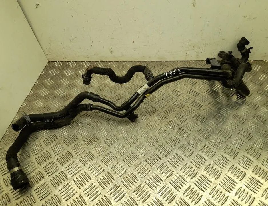 SKODA Octavia 4 generation (A8) (2019-2023) Шланги охлаждающей жидкости 5WA121065 29488178