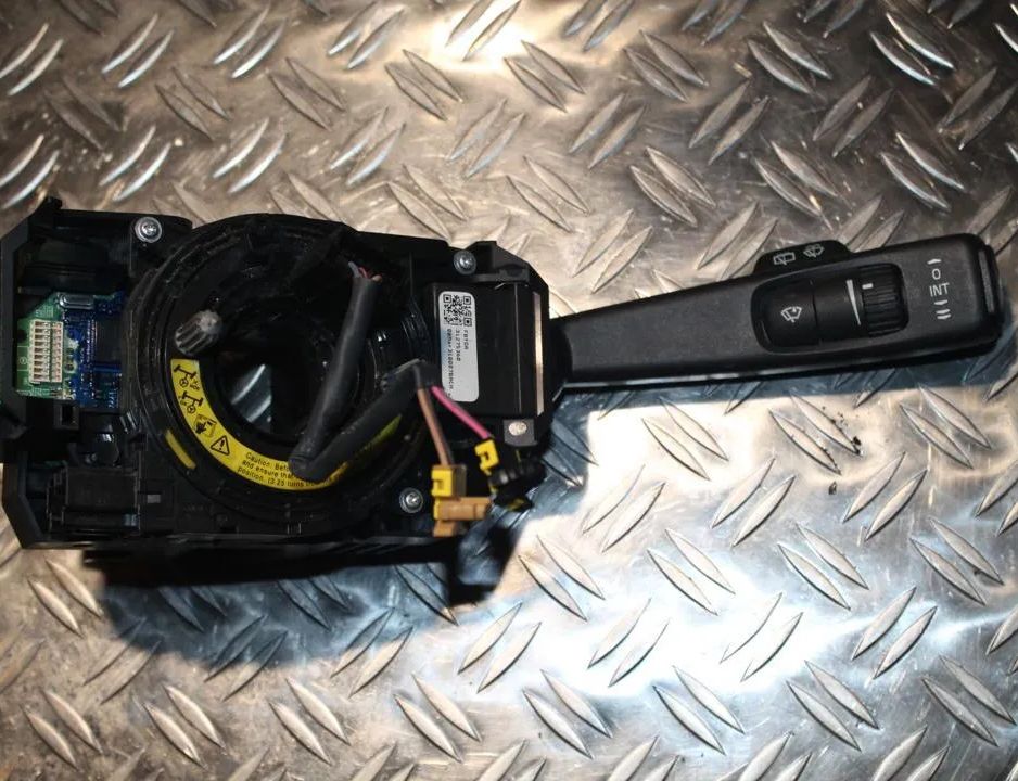 VOLVO XC70 2 generation (2000-2007) Headlight Switch Control Unit 31275363 32810716