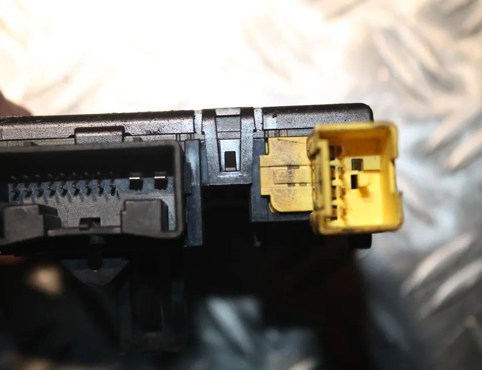 VOLKSWAGEN Touran 1 generation (2003-2015) Citau veidu vadības bloki 1K0953549A 32827625