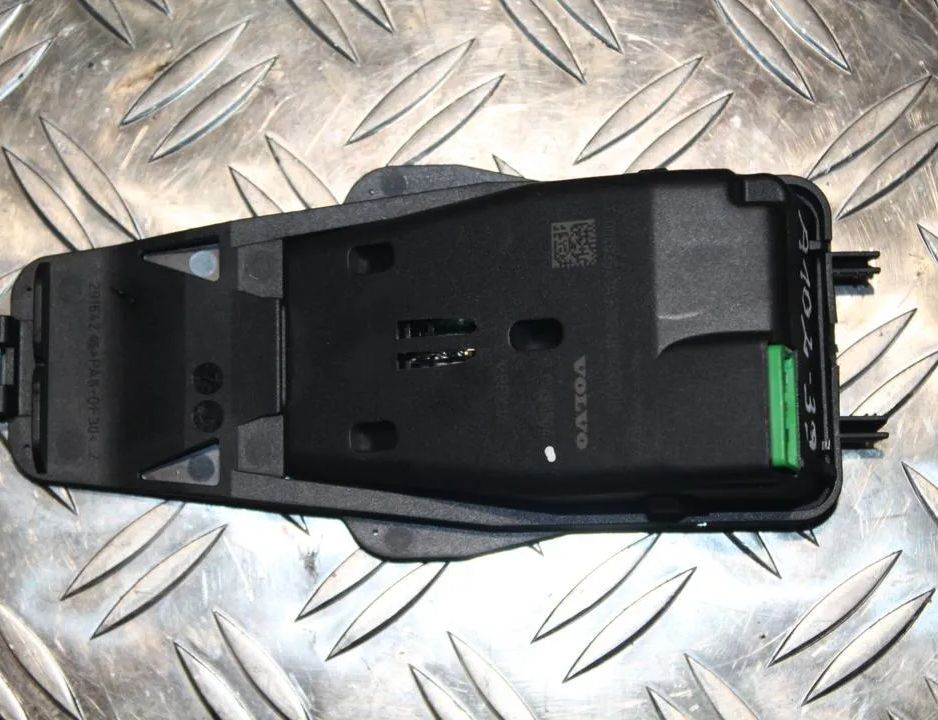 VOLVO XC60 1 generation (2008-2017) Датчик дождя 31295504 32950510