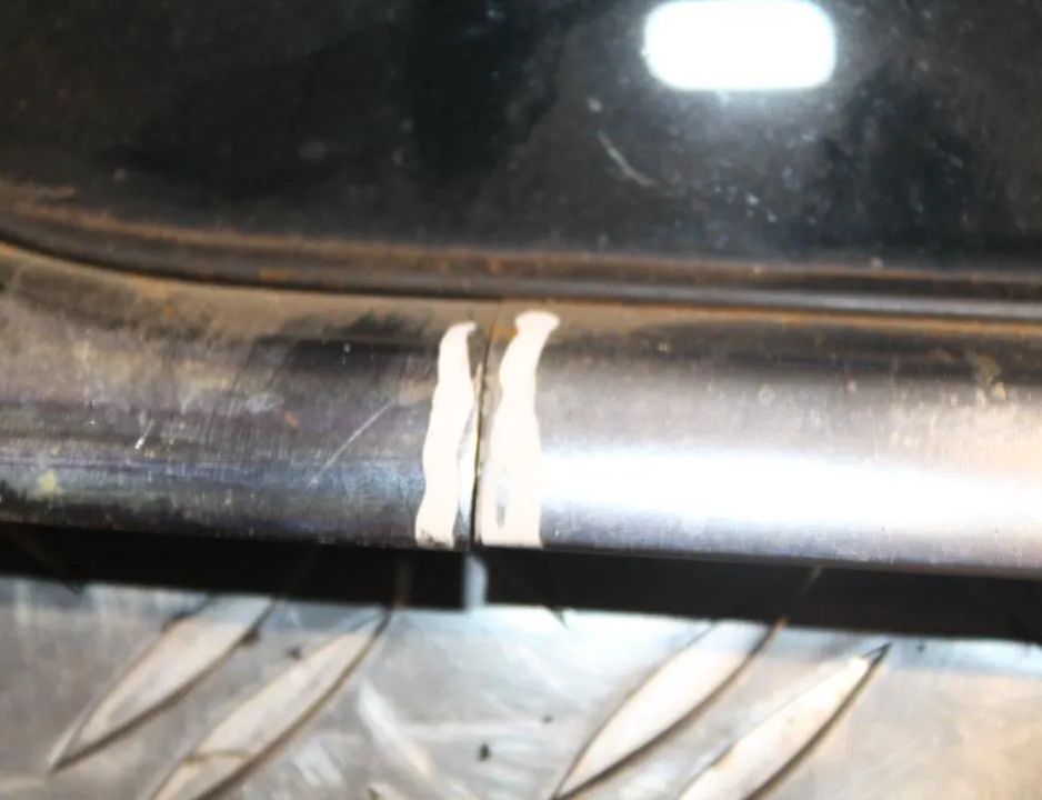 VOLVO V70 3 generation (2007-2020) Front Right Door Glass 43R000470 33064825