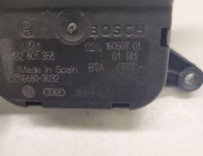 AUDI A6 C6/4F (2004-2011) Salona sildītāja vadības vārsti 4F0820511,0132801358 23931024