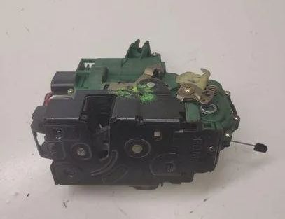 VOLKSWAGEN Passat B5 (1996-2005) Priekšējo labo durvju slēdzene 3B1837016AD 23932942