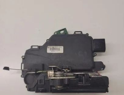 VOLKSWAGEN Passat B5 (1996-2005) Front Right Door Lock 3B1837016AD 23932950