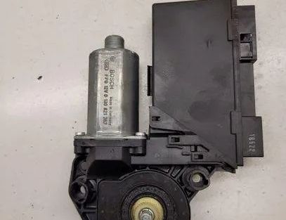 AUDI A4 B7/8E (2004-2008) Rear Left Door Window Control Motor 8E0959801A,5WK47009EBF 23933130