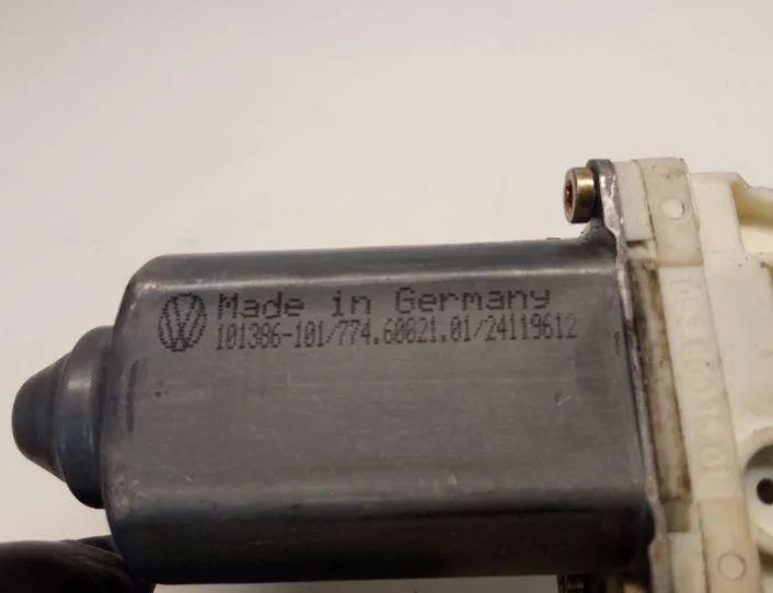 VOLKSWAGEN Golf 4 generation (1997-2006) Front Right Door Window Control Motor 1J1959802D,101426202,17106576 23940334