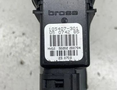 VOLKSWAGEN Passat B5 (1996-2005) Rear Right Door Window Control Motor 1C0959812,0130821696,105407301 23943878