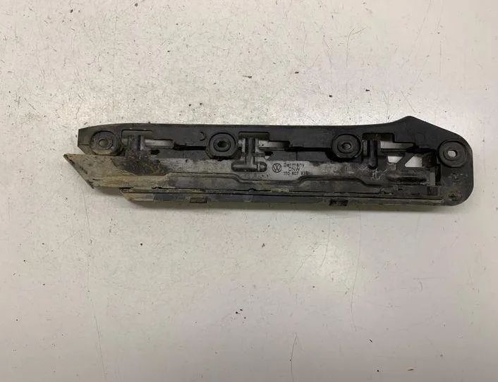 VOLKSWAGEN Touran 1 generation (2003-2015) Держатель бампера передний левый 1T0807049,1T0807935 23949272