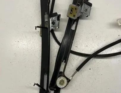 VOLKSWAGEN Golf 5 generation (2003-2009) Стеклоподъемник передней левой двери 1K0959793C,F005S00149 23952115