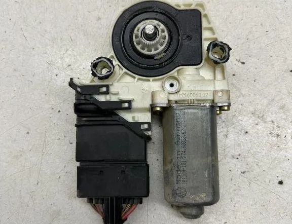 VOLKSWAGEN Variant VII TDI (2014-2024) Моторчик стеклоподъемника задней левой двери 1J4959811C 30583139