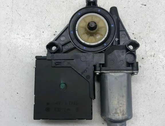 VOLKSWAGEN Touran 1 generation (2003-2015) Priekšējo kreiso durvju logu pacēlāja motorīts 1T0959702D 30587954