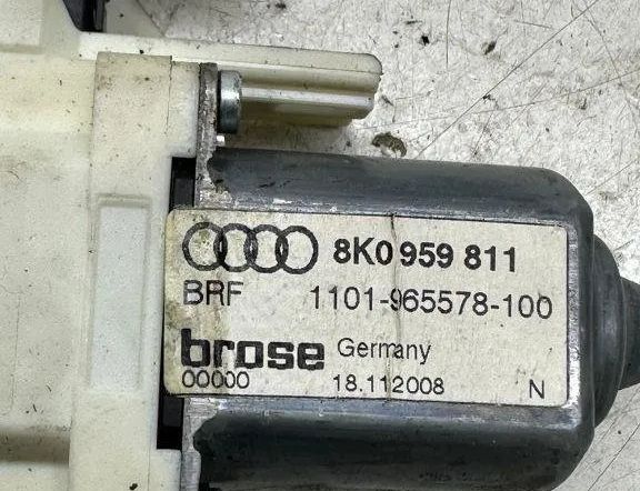 AUDI A4 B7/8E (2004-2008) Моторчик стеклоподъемника задней левой двери 8K0959811 30590786