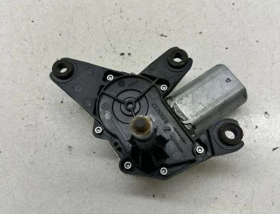 RENAULT Clio 3 generation (2005-2012) Bagāžas nodalījuma loga tīrītāja motorīts 8200311486 30593635