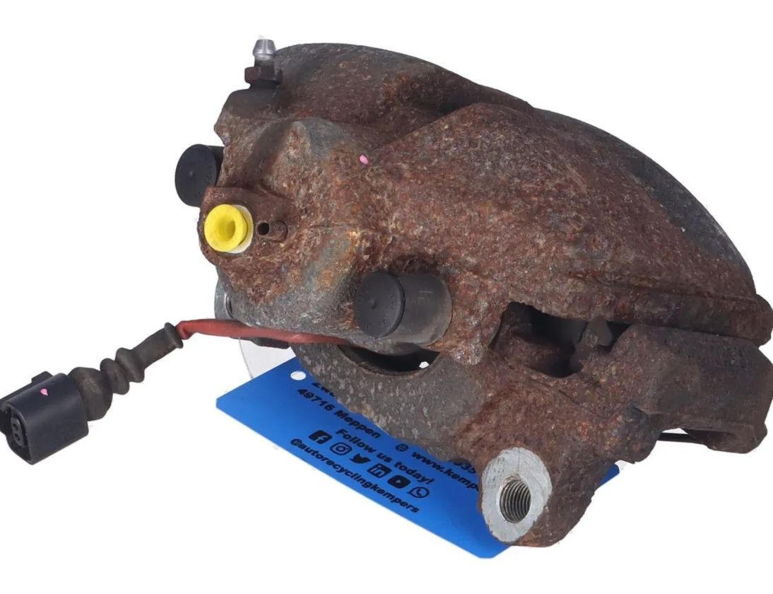 VOLKSWAGEN Scirocco 3 generation (2008-2020) Citas virsbūves detaļas 1K0615123E 21346728