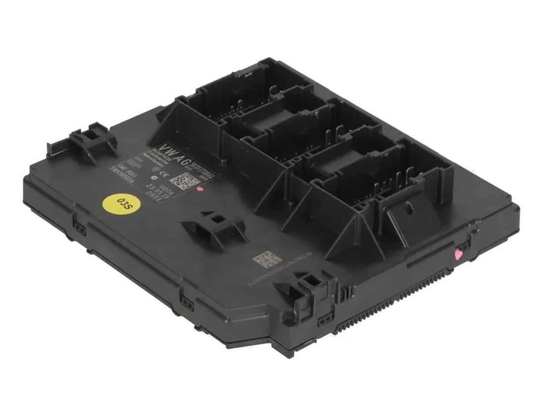 VOLKSWAGEN Tiguan 1 generation (2007-2017) Блок управления центральным замком 5K0937087AB,5K0937086Q 23464588