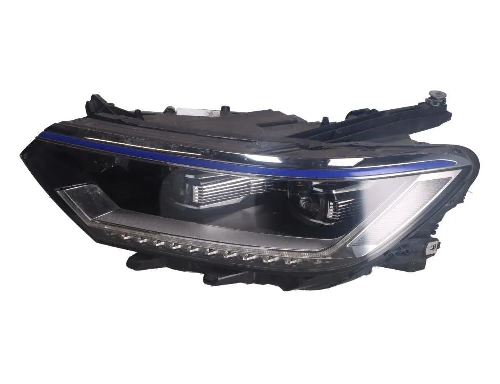 VOLKSWAGEN Passat B8 (2014-2023) Priekšējais kreisais lukturis 3G1941081F 31037204