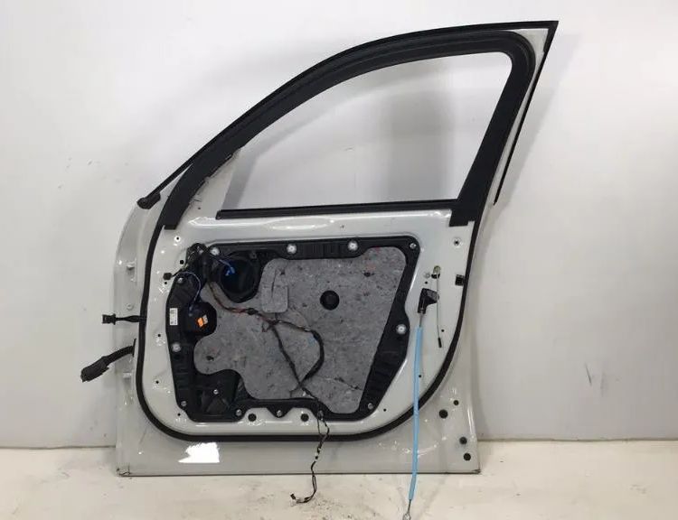 BMW X3 G01 (2017-2024) Передняя правая дверь 7465528 32484389