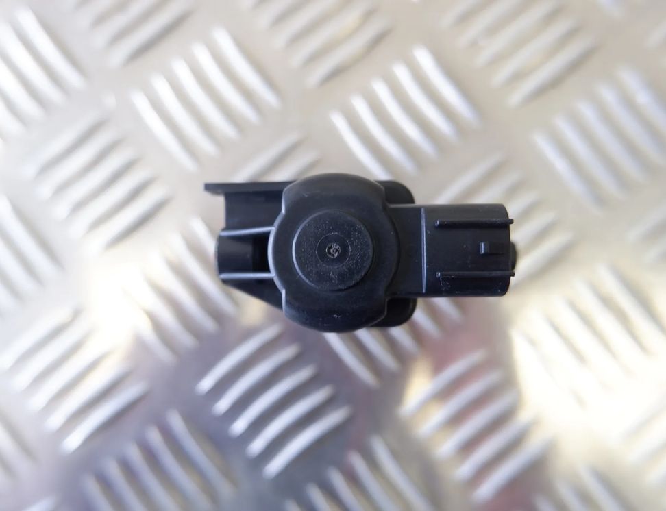 TOYOTA Prius 3 generation (XW30) (2009-2015) Solenoid Valve 90910-12276 12204132