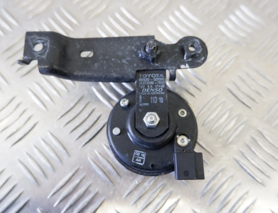 TOYOTA Yaris 4 generation (2020-2023) Signāla taure 86520-0D050 14335232