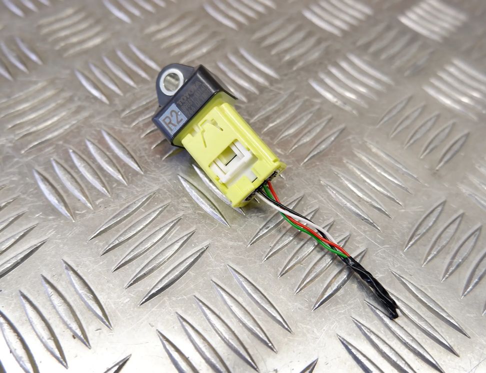 TOYOTA Yaris 4 generation (2020-2023) Right Side Impact Sensor 89831-0D110 15473285