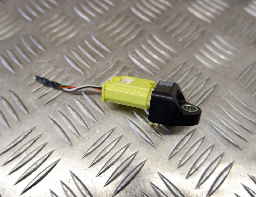 TOYOTA Yaris 4 generation (2020-2023) Right Side Impact Sensor 89831-0D110 17522029