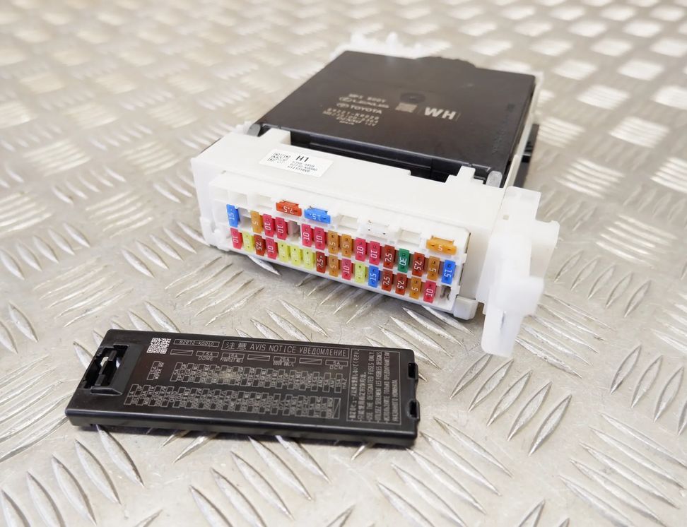 TOYOTA Yaris 4 generation (2020-2023) Блок управления Комфорт 89221-K0020,82730-K0080 21914193