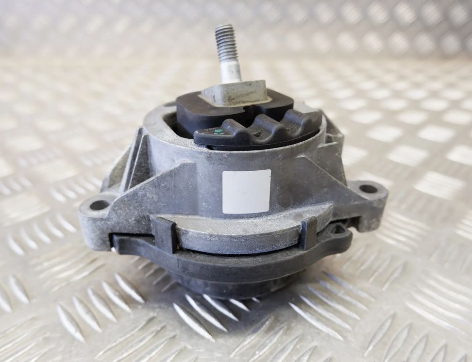 BMW X3 F25 (2010-2017) Left Side Engine Mount 6868489 24453879