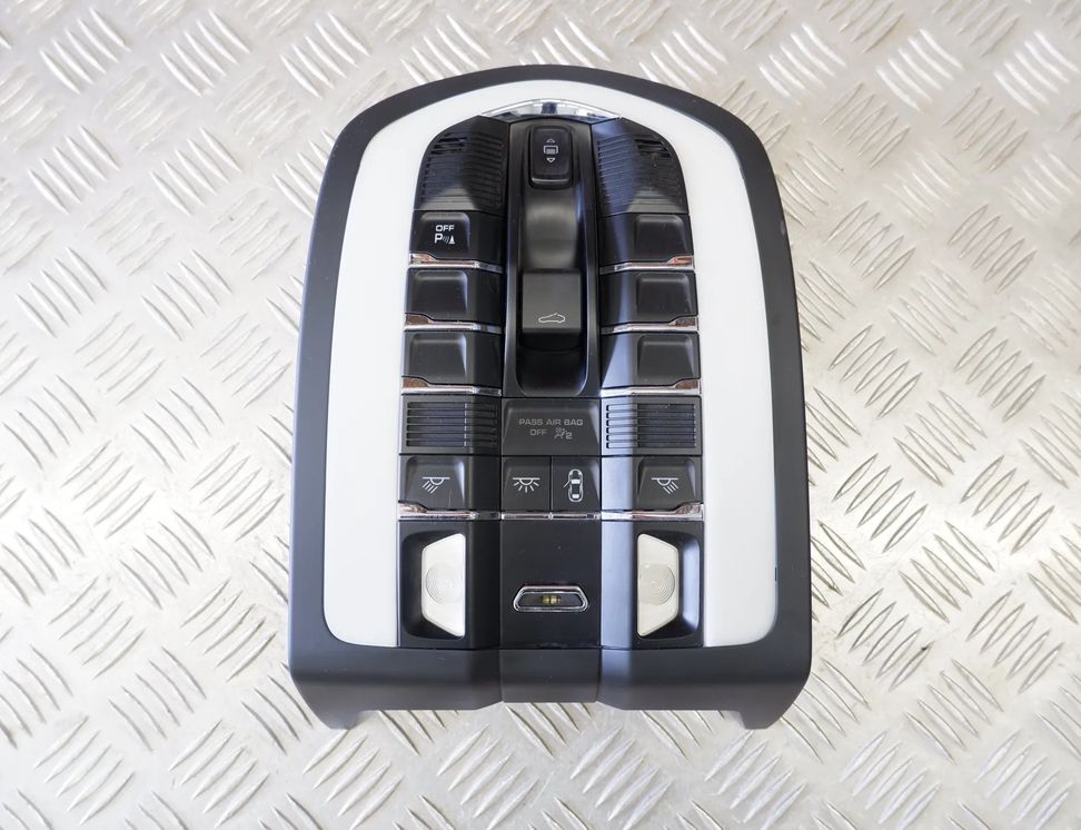 PORSCHE Cayenne 958 (2010-2018) Interior Lighting 7PP959551EL,7PP959728A,7PP919211F,7PP035711A,7PP9193175Q0 25424363