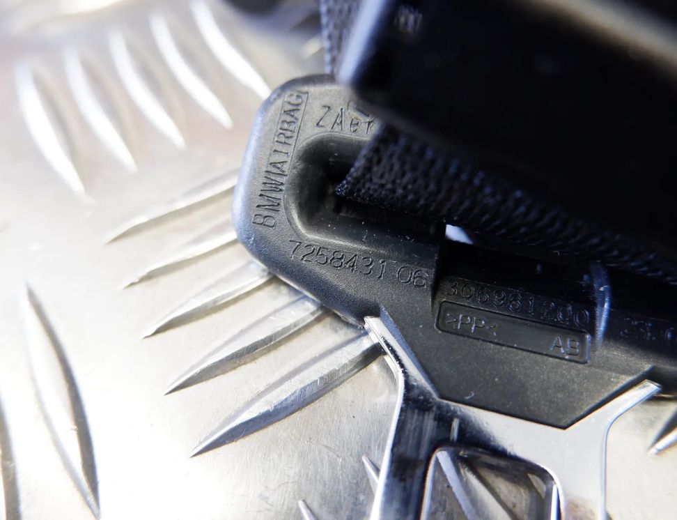 BMW X3 F25 (2010-2017) Priekšējā kreisā drošības josta 7258431 25939213