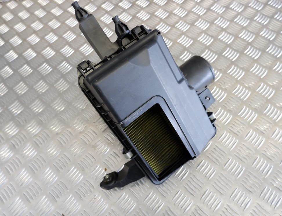 NISSAN X-Trail T32 (2013-2022) Gaisa filtru kaste 16500-4BA2A,16500-4BA4A,16500-4BA2B,16500-4BA4B 4159307