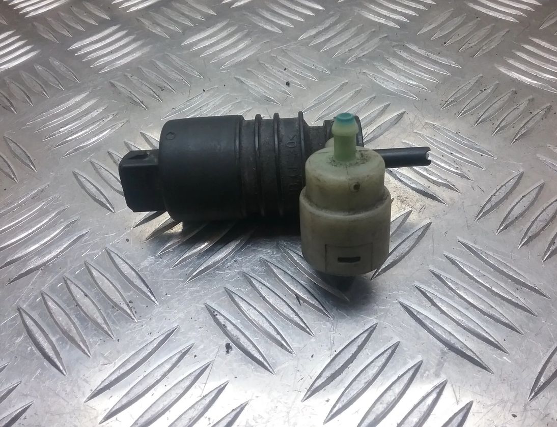 VOLKSWAGEN Transporter T4 (1990-2003) Моторчик бачка омывателя pa6gbgf30 11697972