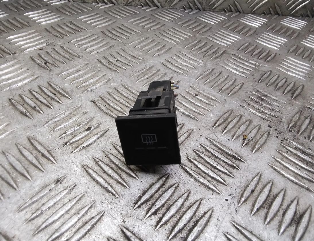 VOLKSWAGEN Transporter T5 (2003-2015) Aizmugurējā stikla apsildes slēdzis 7e0959621 18330984