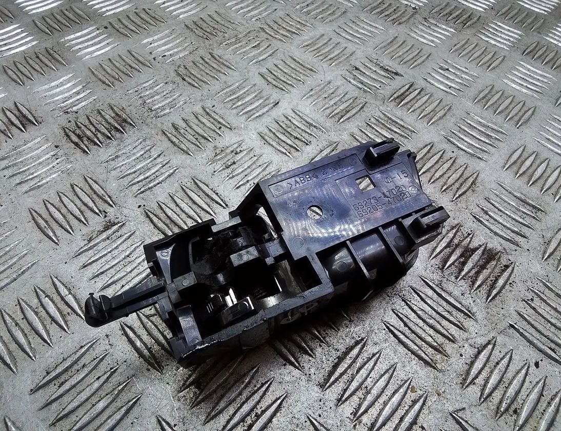 TOYOTA Prius 2 generation (XW20) (2003-2011)  Правая задняя внутренняя ручка открытия 6920547020,6927347020 20513718