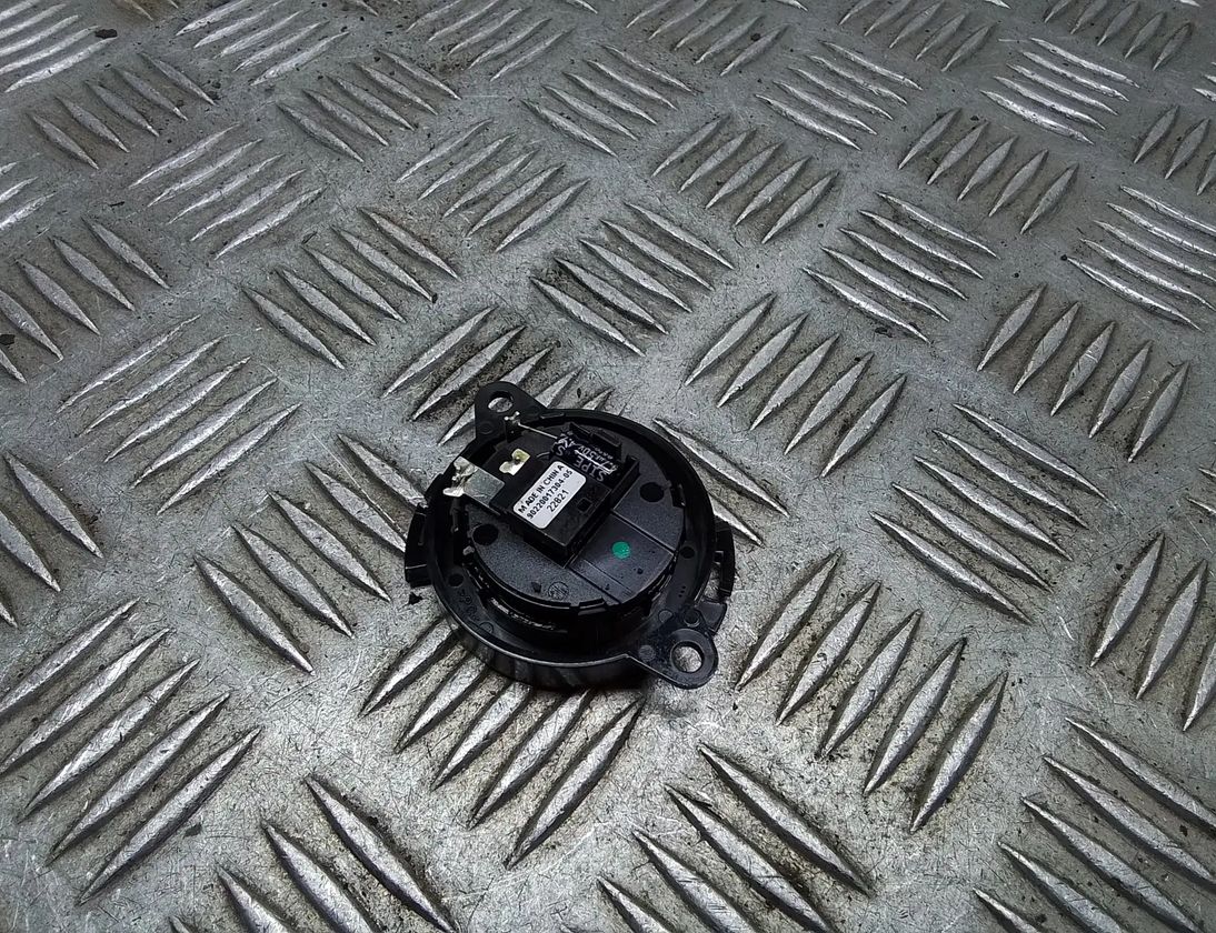 CITROËN Jumpy 3 generation (2016-2023) Front Right Door Loudspeaker 9633355780,90220017304,9022001730405,a0143603 21532369