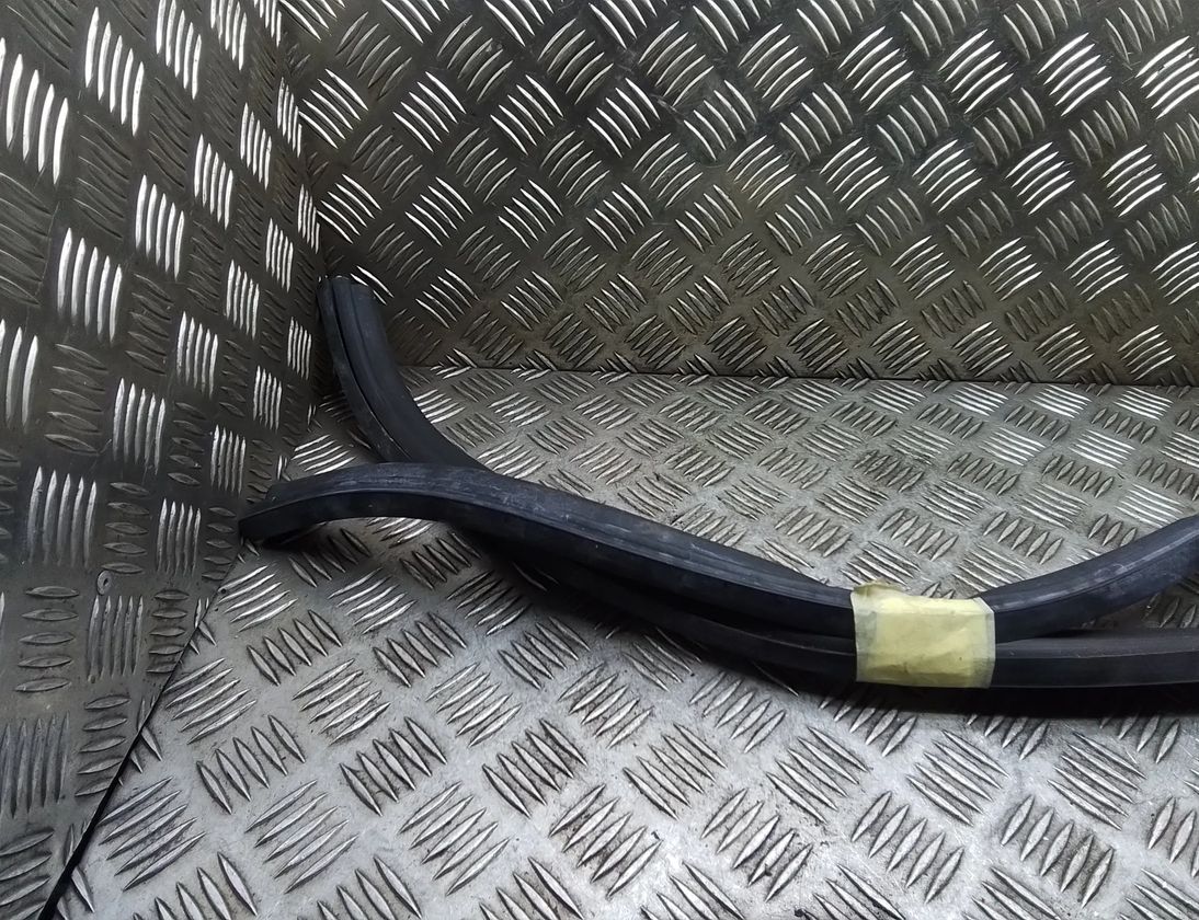 PEUGEOT Traveller 1 generation (2017-2023) Motora pārsega gumija 29025703