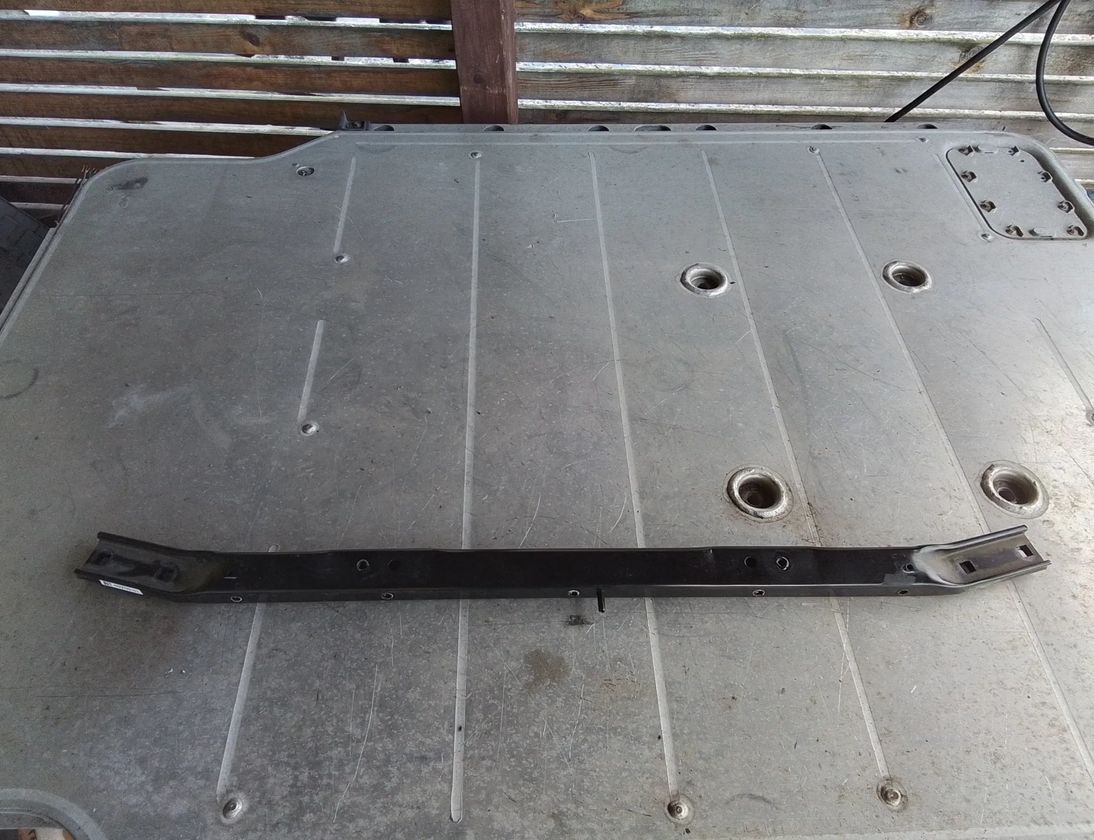 BMW 5 Series F10/F11 (2009-2017) Bерхняя часть телевизора 720069003,4823749,7200690 32109008