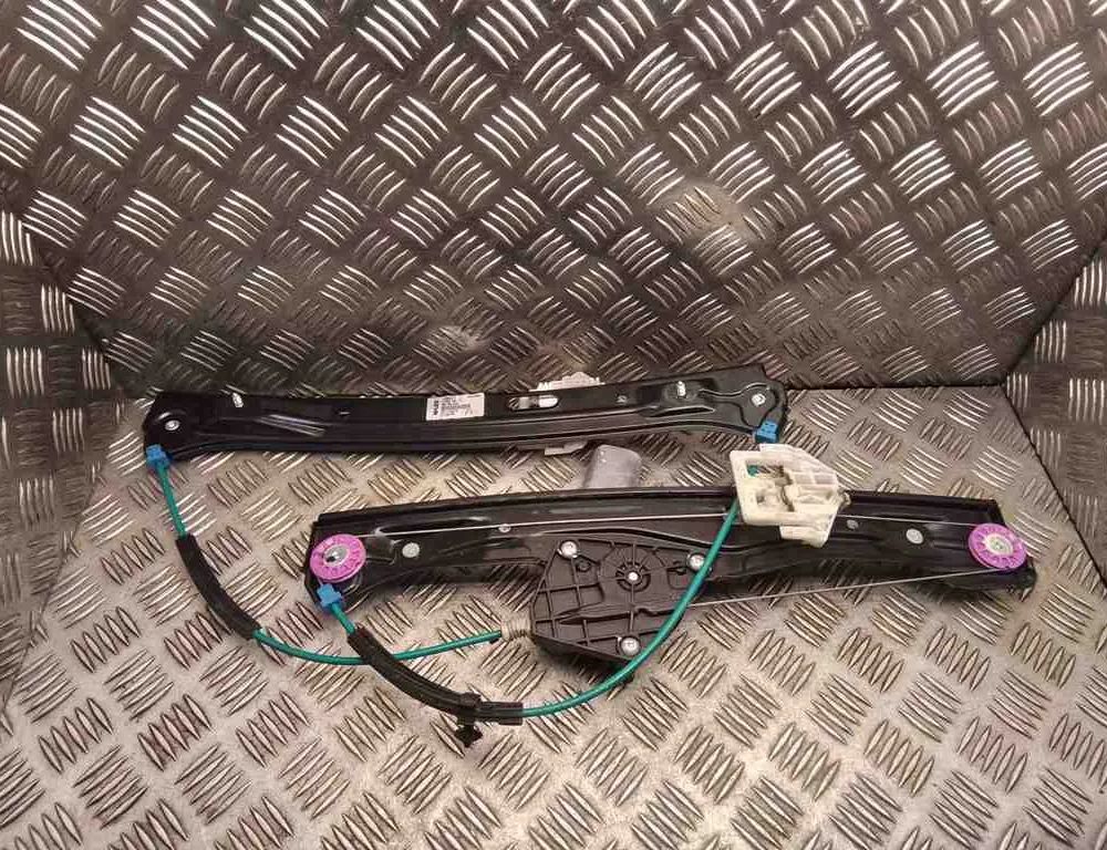 BMW 1 Series F20/F21 (2011-2020) Priekšējo labo durvju logu pacēlājs 7242562,724256211,13262410,36199000 32572424