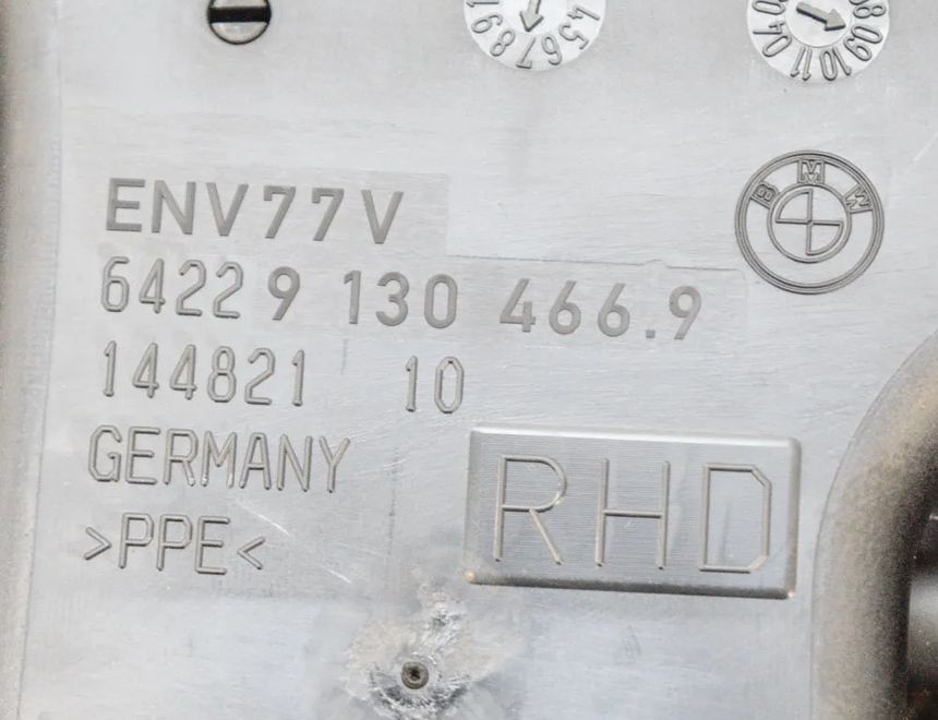 BMW 3 Series E90/E91/E92/E93 (2004-2013) Вентиляционные отверстия в приборной панели 9130466,9201024 10000646