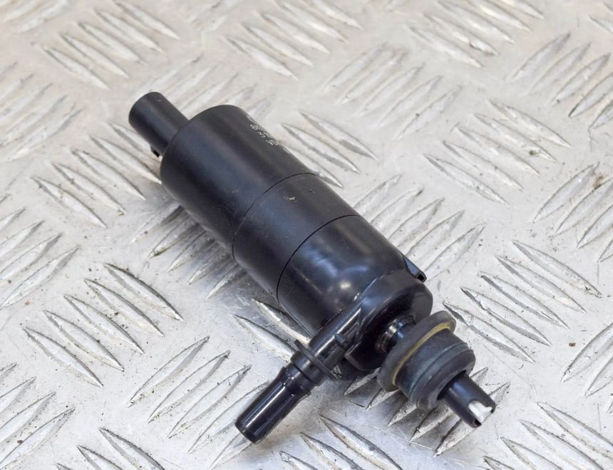 AUDI A4 B8/8K (2011-2016) Моторчик бачка омывателя 8K0955681 10227275