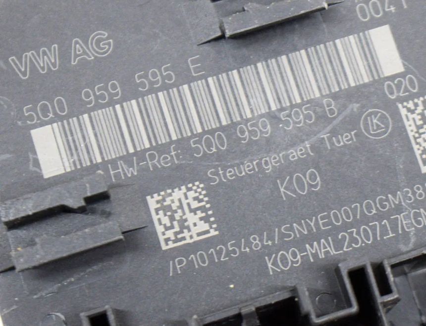 VOLKSWAGEN Tiguan 2 generation (2016-2024) Блок управления дверей задние правые P10125484,5Q0959595E,5Q0959595B 11428003