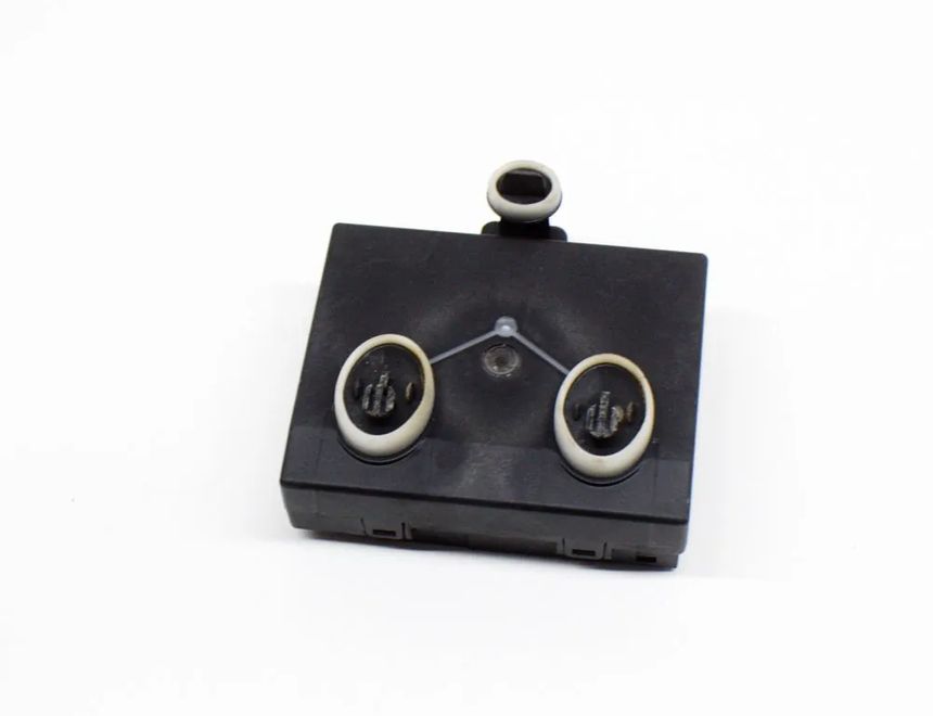 VOLKSWAGEN Tiguan 2 generation (2016-2024) Aizmugurējo kreiso durvju vadības bloks 5Q0959595E,P10125484,5Q0959595B 11428443