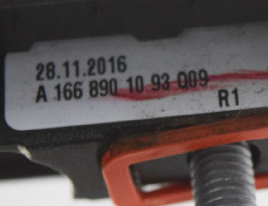 MERCEDES-BENZ GLS-Class X166 (2015-2020) Jumta sliedes komplekts A1668901093,A1668900993 11534654