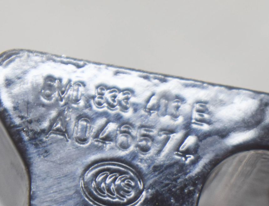 AUDI Q3 F3 (2018-2024) Задний левый дверной шарнир 8V0833403E,8X4833407A 13241178